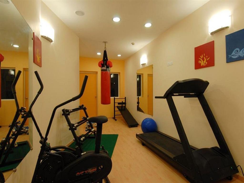 Faridabad Hotel Екстериор снимка