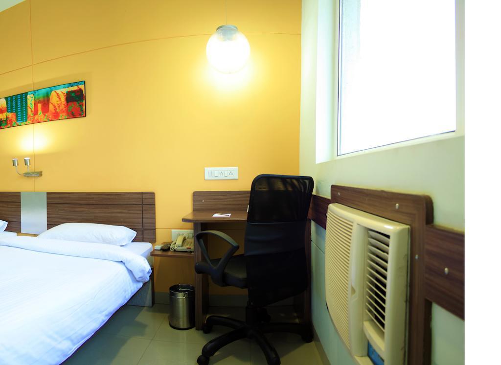 Faridabad Hotel Екстериор снимка